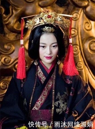 原因|唯一未被打入冷宫的废后,儿孙环绕地位尊崇,大臣用7字解释原因