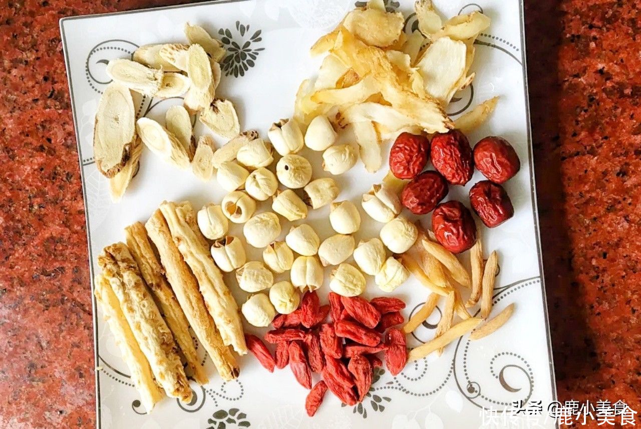 汤羹|末伏干燥炎热，6道降燥汤少不了！顺时而饮，度过秋冬更健康