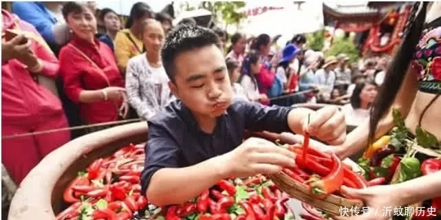  后弯身手脚|吉尼斯世界之最：第一项持续了94个小时，最后一项让人瞬间要吐