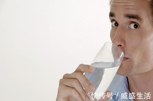 阳气不|阳气不足百病起,控制自己的3个损伤阳气行为,避免阳气耗散