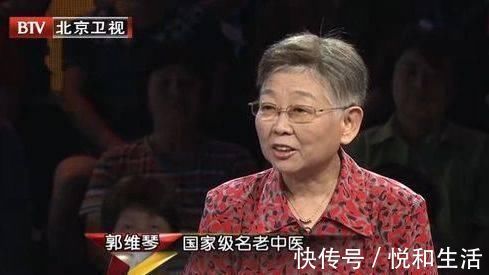 黄芪|老中医献方:2味药泡茶喝,益气活血,滋养五脏,是最好的化瘀药