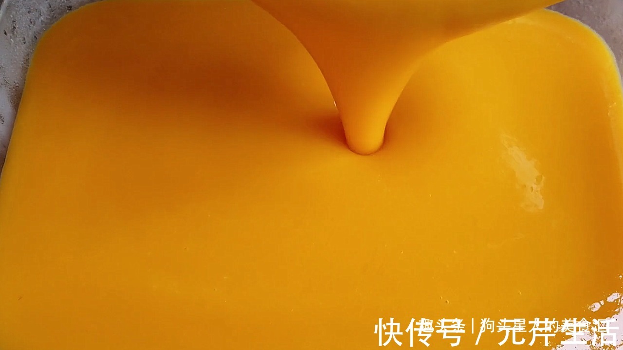 好吃|南瓜不要炒着吃了，教你夏天最好吃的做法，冰凉爽滑，比雪糕好吃