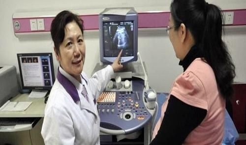 生育|女性最晚的生育年龄是啥时候?不是35也不是40,宝妈起码心里有数