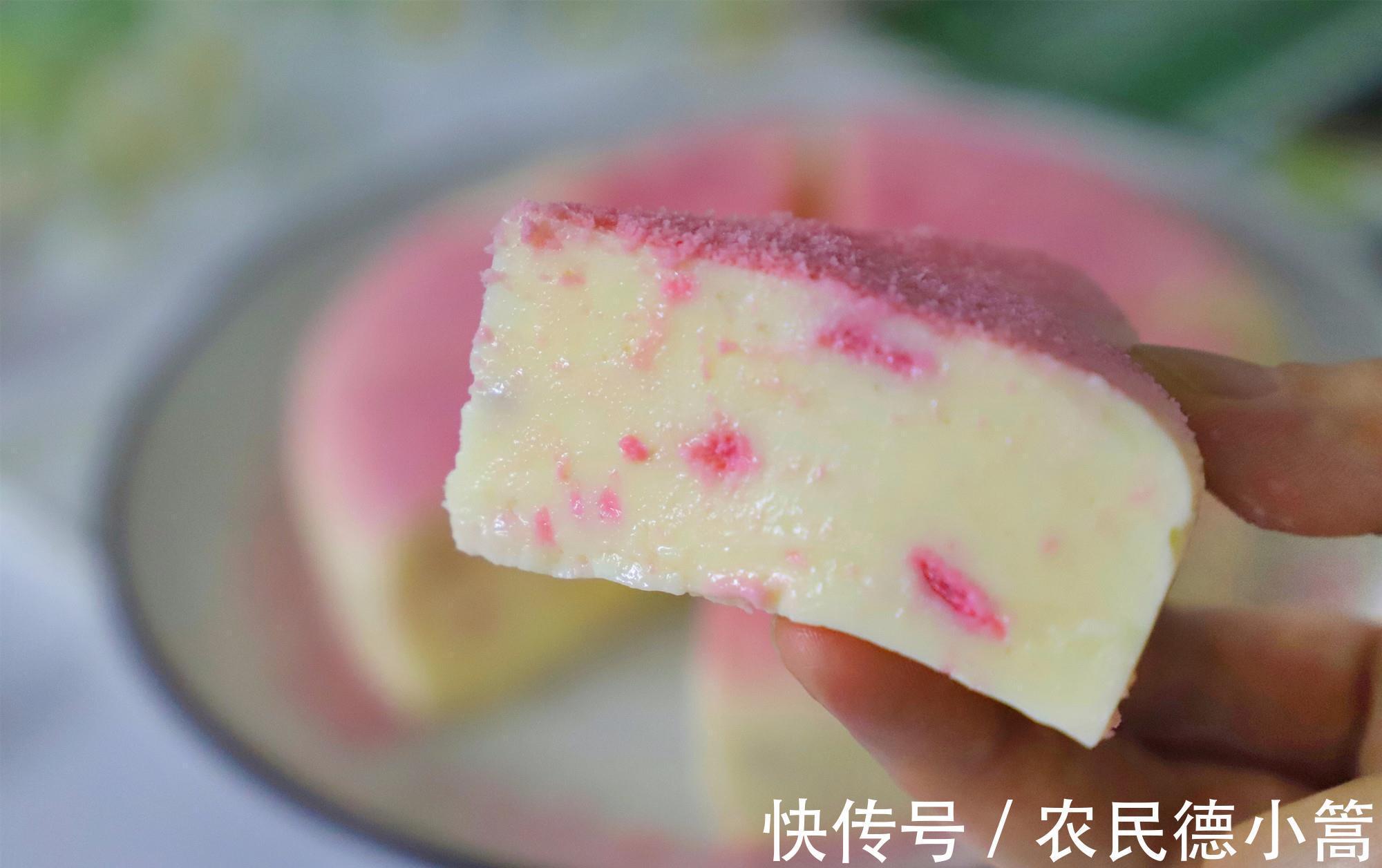 奥利奥|牛奶新吃法，倒锅里筷子搅一搅，冰凉Q弹，比淇淋简单还好吃