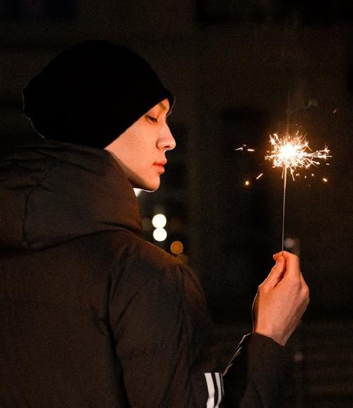 梁森回应留光头，不是因为耍酷故意剃的，真实原因令人心疼！