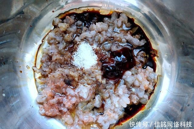  吃饺子，啥馅也不如它好吃，鲜香多汁胃舒服，可惜很多人不知道