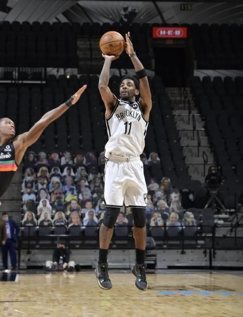 Kyrie Low 4曝光！没有气垫？