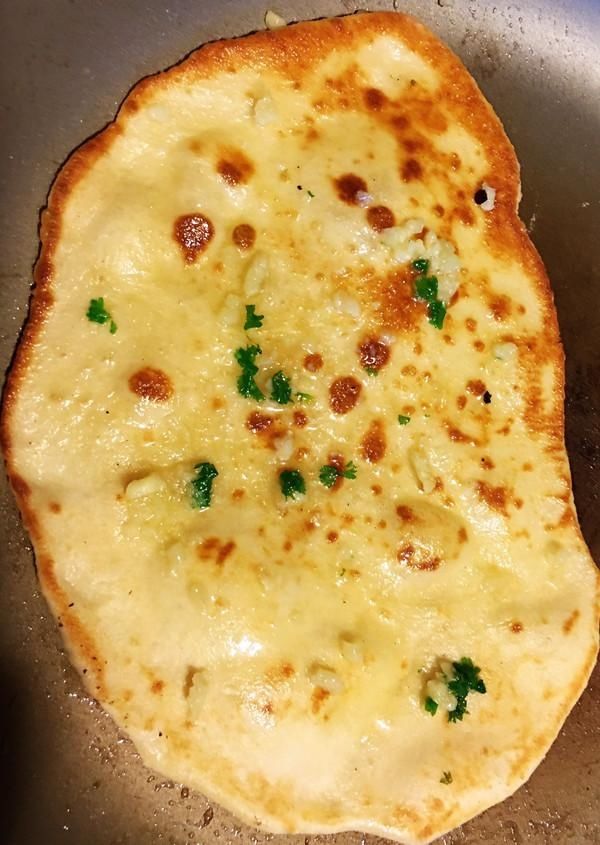 这道印度大蒜烤饼到底是谁发明的，我吃了半碗都不解馋