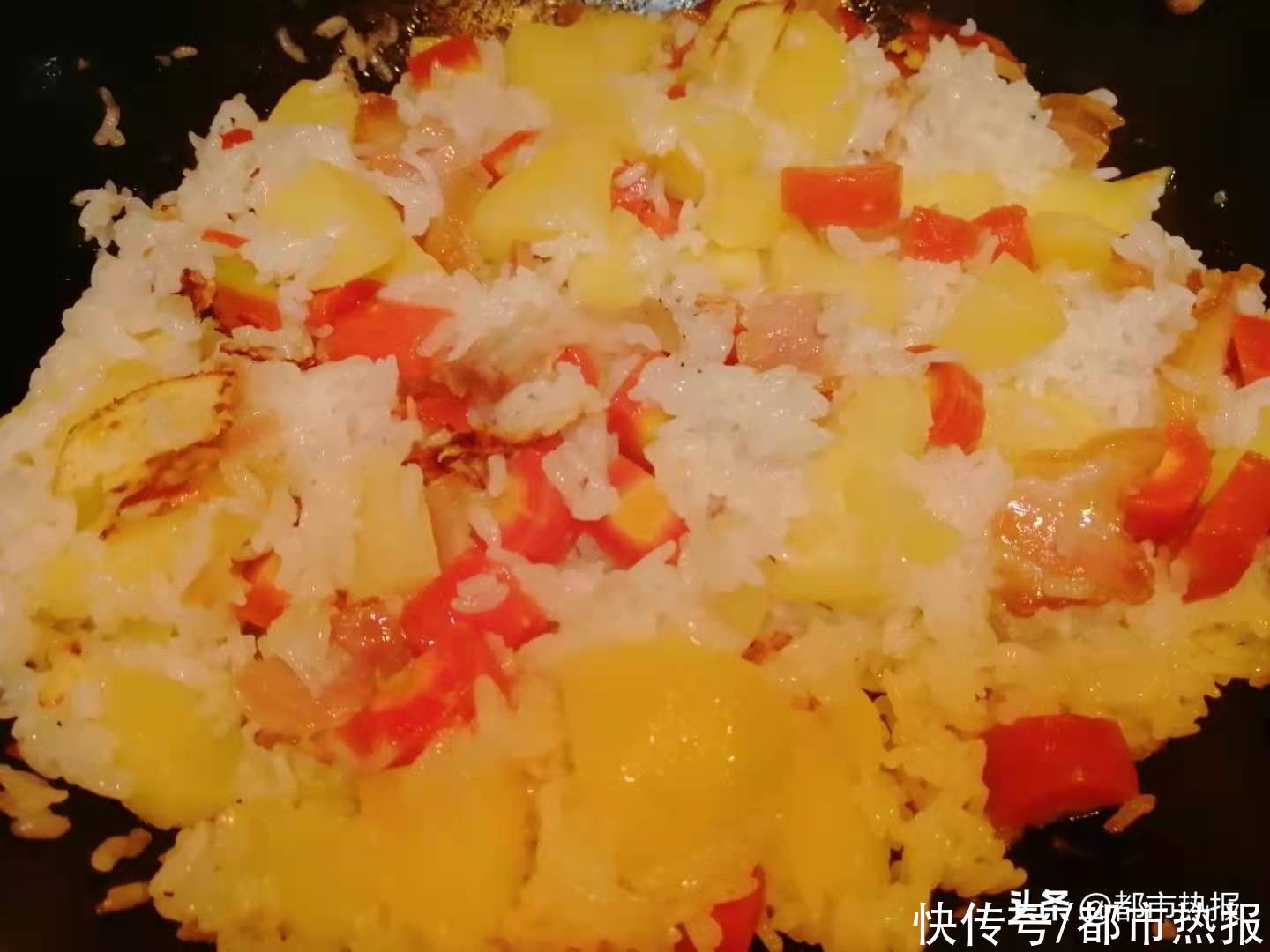 土豆|腊肉糯米饭 没下饭菜也能吃两碗