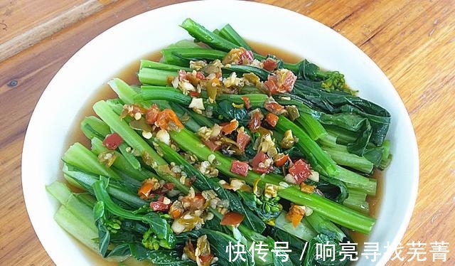 补钙|冬天别总是吃大鱼大肉了,这菜每天吃一盘,降脂又补钙,通便排毒!