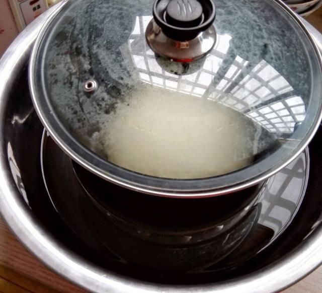 三味馒头,香甜松软,越嚼越香,吃一次还想吃第二次