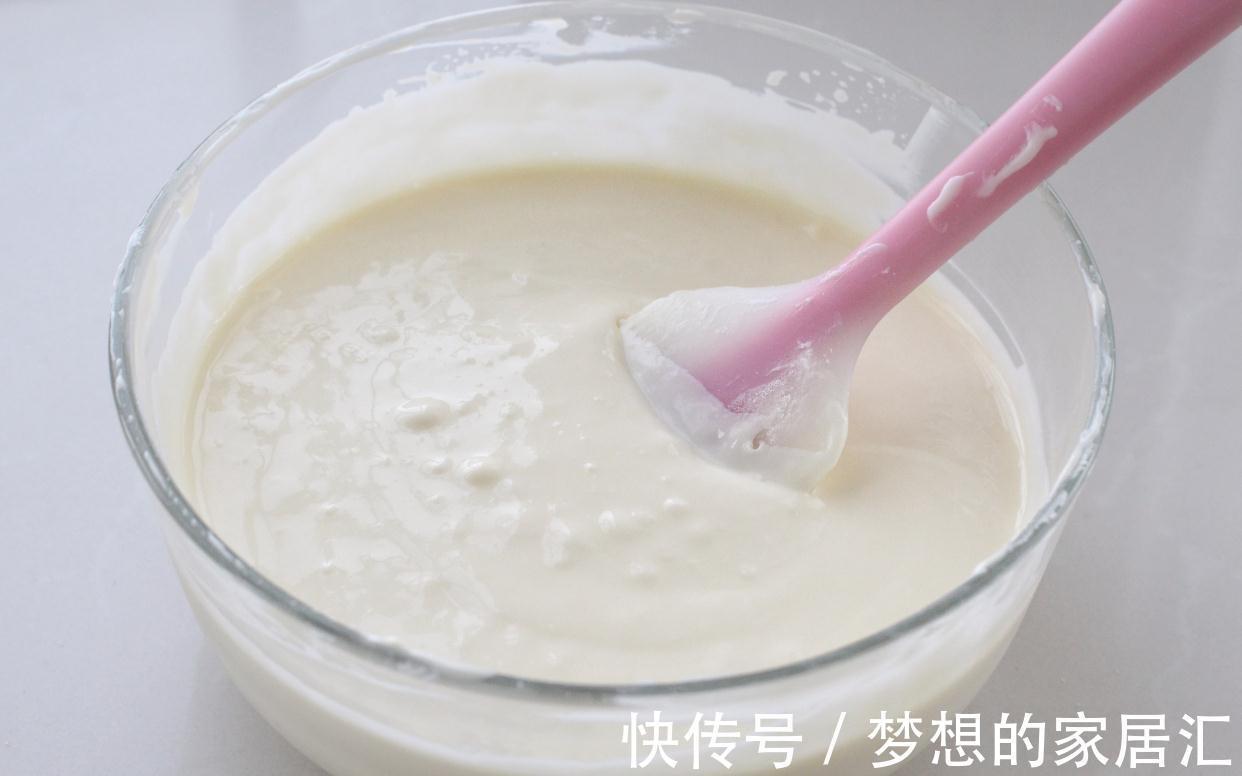 适合烘焙小白操作的蛋糕，无需打发搅一搅即可，细腻美味巨好吃！