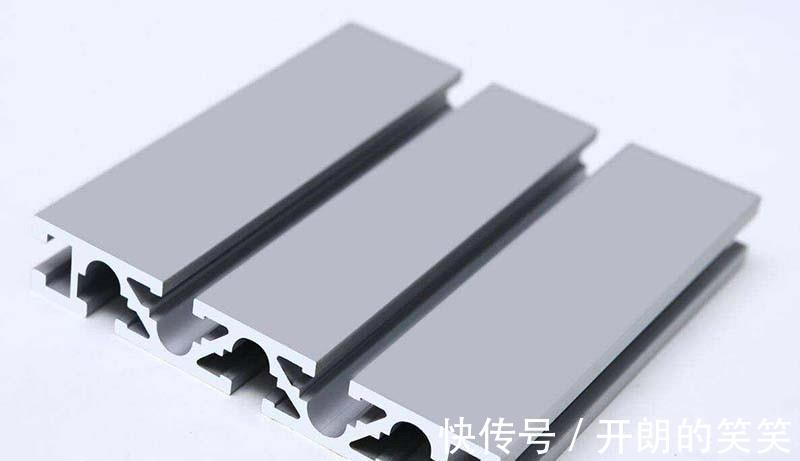 铝合金|封阳台用铝合金好还是断桥铝好老师傅对比过后,才知道选错了