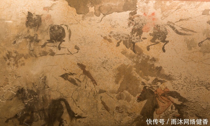 直击四座被盗空的王侯墓室,最著名就是宋四郎的墓室,壁画最逼真