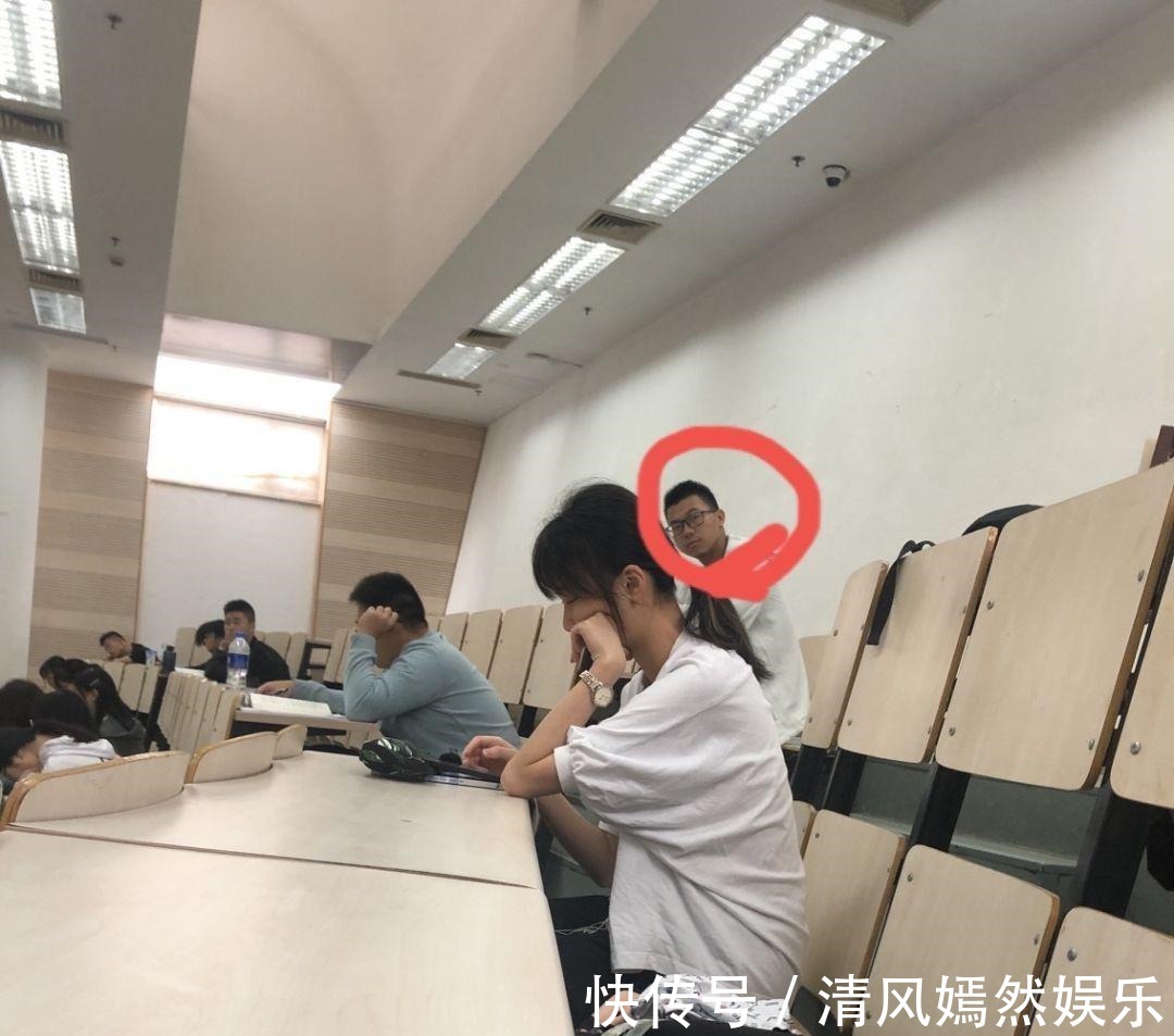 |搞笑段子:和家里介绍的妹子吃完饭了,接下来我该怎么办啊?