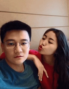 |搞笑GIF:这就有点看不懂了,同样是妹子,为什么她就那么优秀?