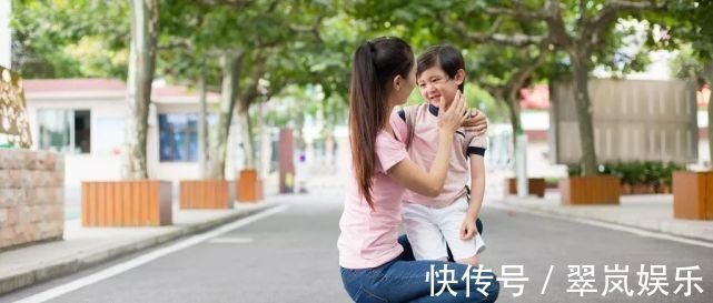 写作业|儿子北大女儿哈佛,妈妈说:除了这10条家规,我从来不管他们学习!