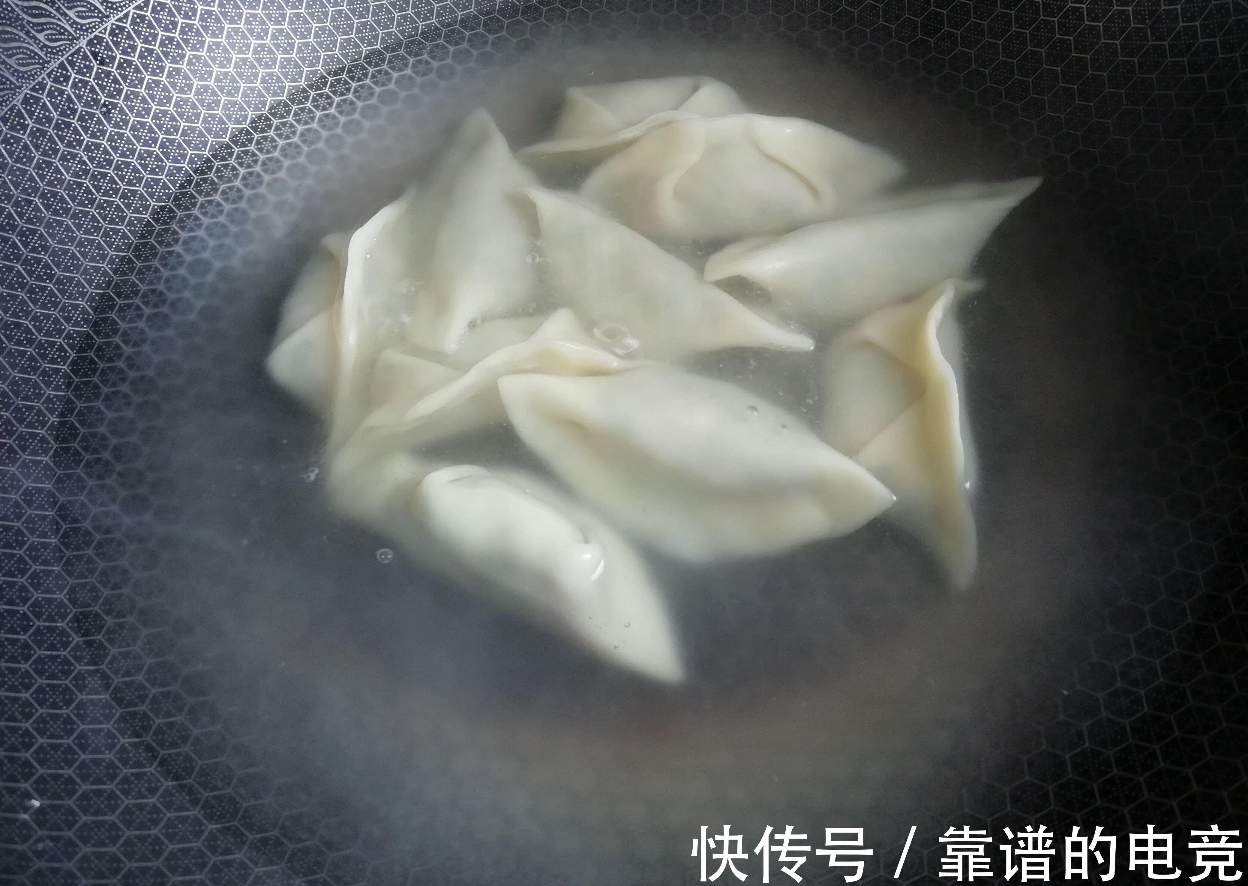 市场遇见它别手软，过一阵就没了，维C是苹果的9倍，包饺子超级香