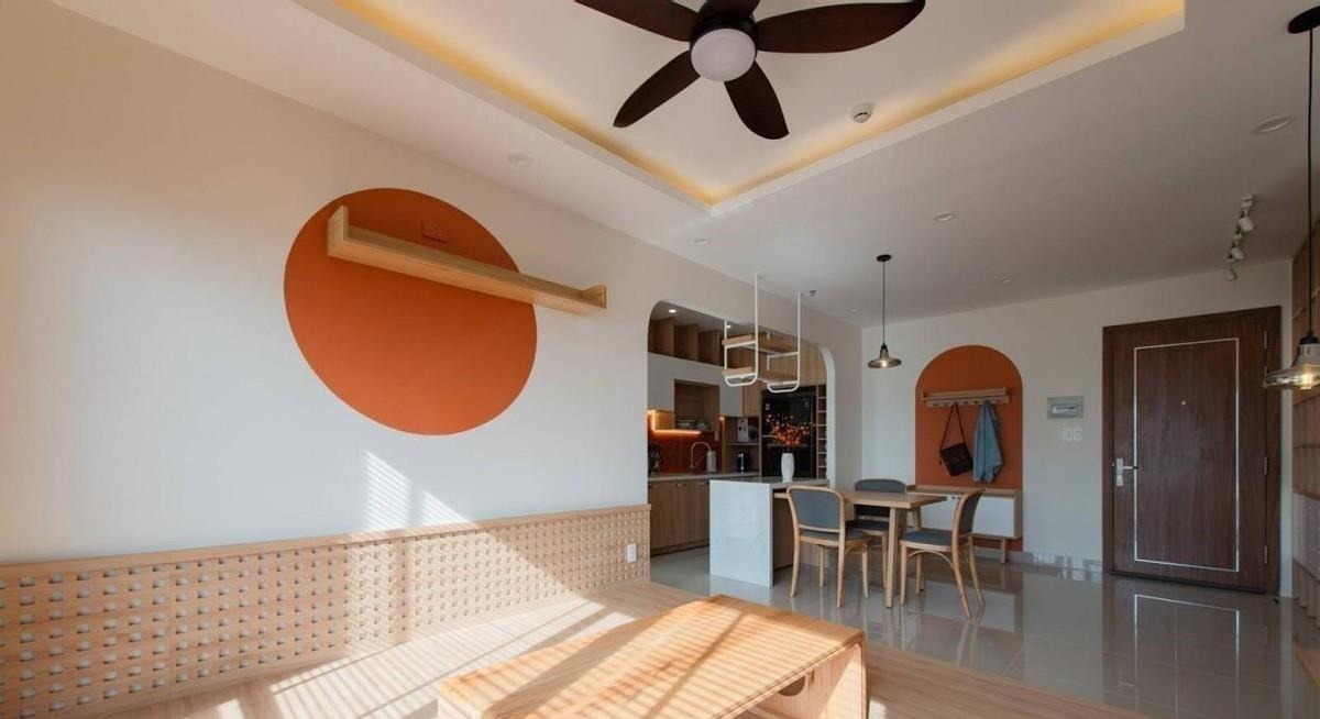 上下铺|78㎡“去客厅化”,扔掉沙发靠墙打5cm高地台,一家5口越住越宽敞