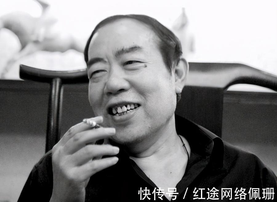 吝啬&贾平凹到底有多抠门?卖字从来不讲价,请客只吃猪痔疮!