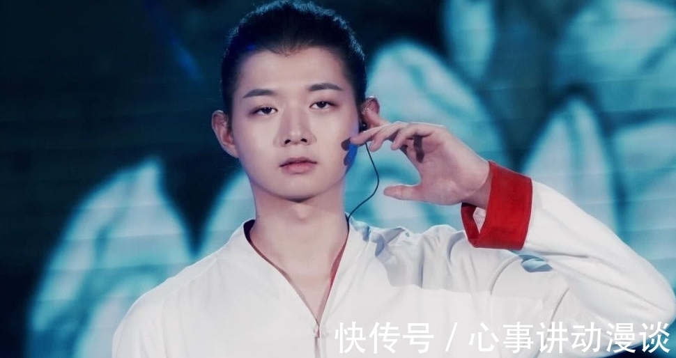 乘风破浪的姐姐|陈露实锤不起作用？霍尊仍被新综艺官宣，网友怒斥节目组：头铁