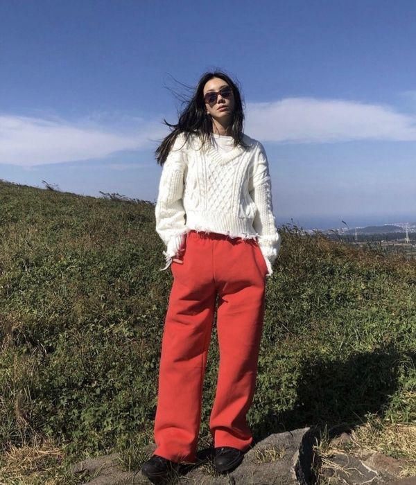 早春不要太“花哨”，选对配色成功一半，这3种配色值得借鉴