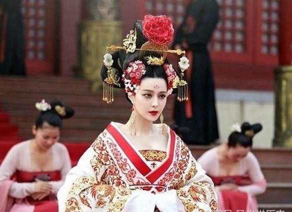 吕后|为何吕后死后吕家被清算,武则天死后武家却相安无事呢?