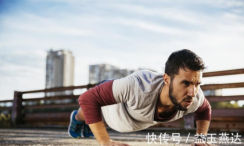 身体|健身不成反倒伤身这些伤身体的健身行为，你做过吗