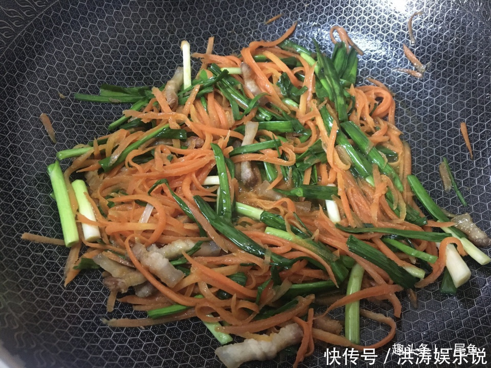 中薪|冬天吃白菜不如吃此菜，二块钱一斤，杀菌消食，老人孩子要多吃