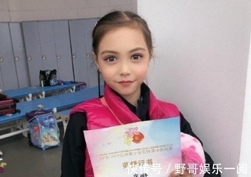 李明珠|42岁世界冠军嫁54岁老外，现在毅然回国执教，混血女儿成亚洲冠军