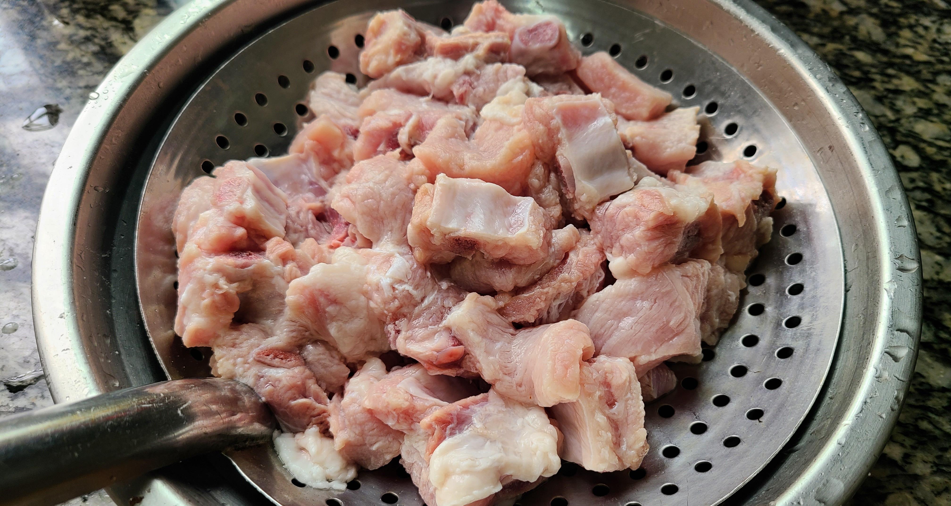 花生油|排骨的广东做法太香了，营养好吃味道浓，家常做法又简单