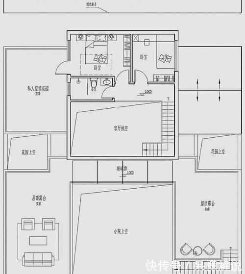 别墅|为了父母，他拆掉老宅，建造236㎡别墅，屋顶露台太美了