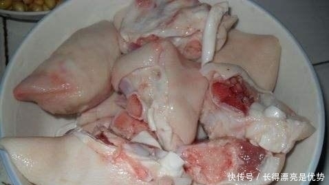 白醋|炖猪蹄，只焯水是不行的，加入这“2味料”，猪蹄软烂入味无腥味