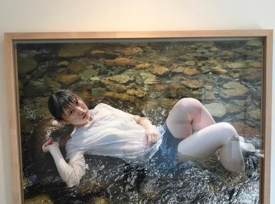 画派&日本画家的“水中少女”有多变态放大十倍后，细节决定成败