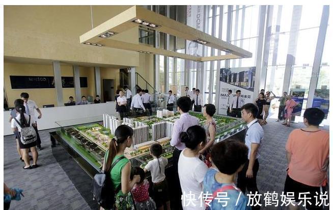 楼间距|买房牢记9字真言:买中,买边,买三,不买二,很实用的建议