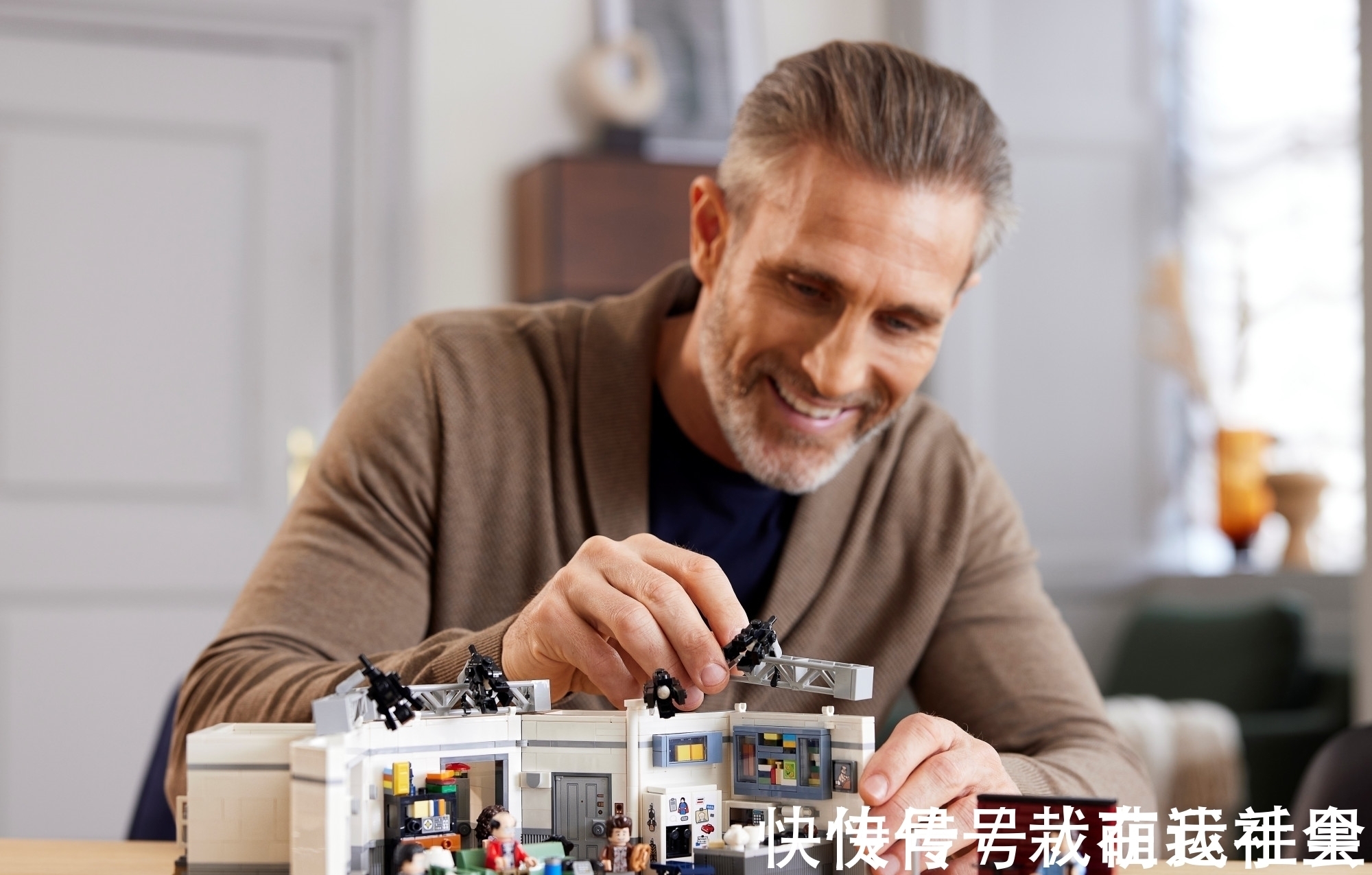 ide乐高发布Ideas系列新品21328 宋飞正传,30年前经典剧集乐高化