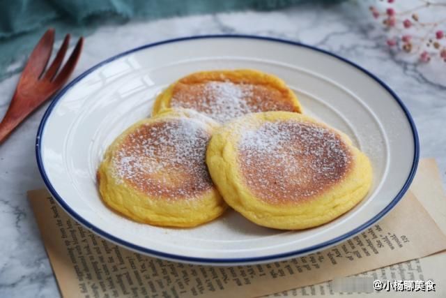 舒芙蕾松饼|最近“这种早餐”风靡全网，味道远胜于鸡蛋饼，却比蛋糕还简单！