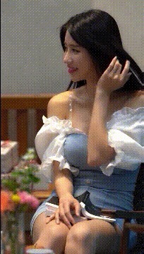 |搞笑GIF趣图:自从上次被电了一下,就一直忘不了那种感觉