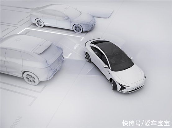 软件定义汽车时代之下，智己汽车交出领跑行业的智驾“答卷”