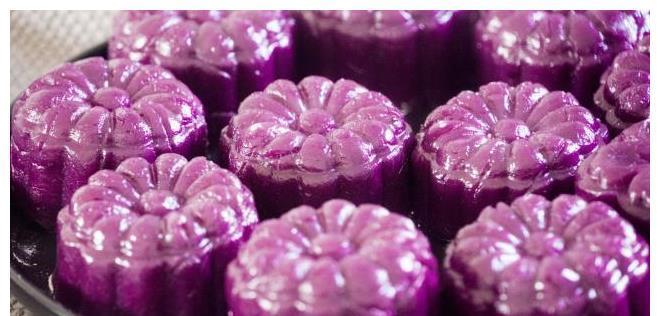 小月饼|不用放油,不用加水,紫薯这样吃,香甜可口,越吃越瘦