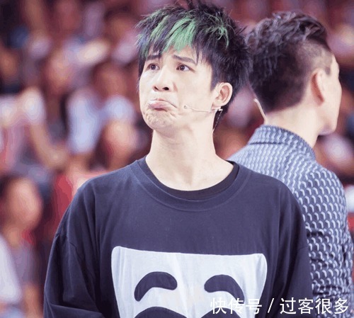 蒙面唱将|《蒙面唱将》选手辨识度太高, 巫启贤直言 猜他浪费我人生时间