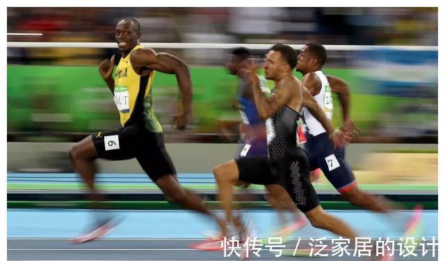跑步|校运会男生身披动漫服再现“火影跑”,哗众取丑,还是友谊第一?