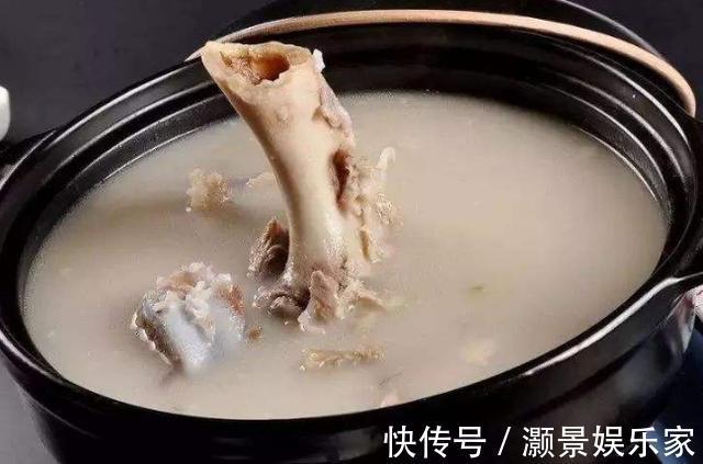 酸甜苦辣咸|大学生妻子怀孕11个月还不生,医生强行剖腹产,娃出生后全家痛哭