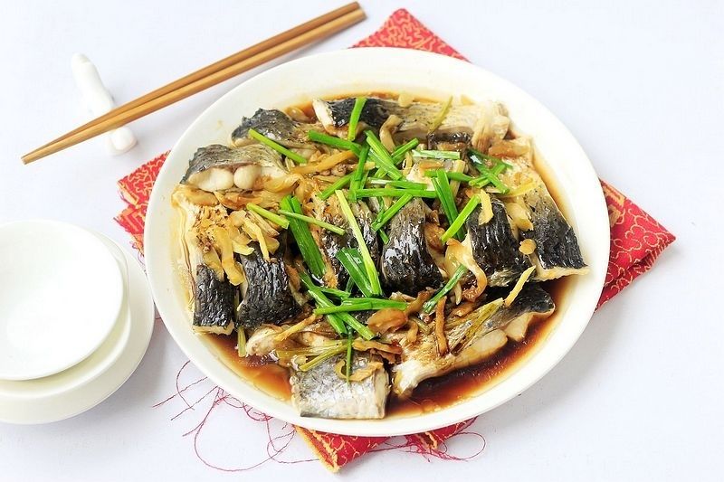 榨菜不要直接吃了，和它搭配蒸，肉质鲜嫩又入味，零厨艺都会