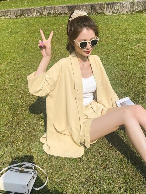 正式感|可甜可酷还超有范儿的西装短裤套装,时髦中带着一点小正式