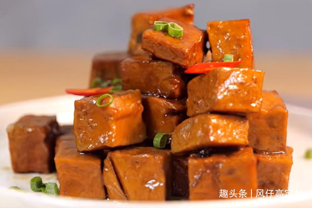 从香料做起下酒菜当成追剧，卤豆干都是越吃越爽嘴的美味小食