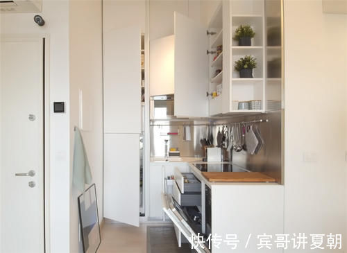 小房子|一家四口挤在49㎡小房子里，半平米不敢浪费，电视挂得比沙发低