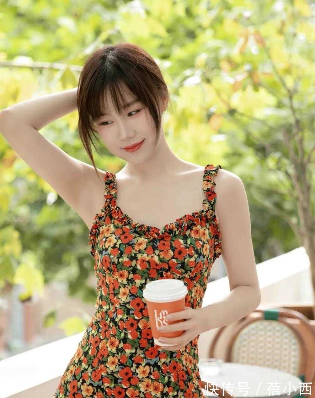 小姐姐 秋季发型别乱剪!这几款高颜值刘海了解一下,谁试谁好看!