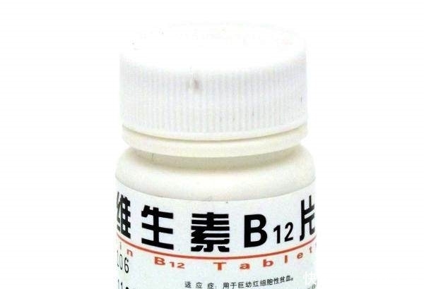 阿司匹林|这4种小药片过期别扔,浇花时加1颗,从此无黄叶,开花爆满盆