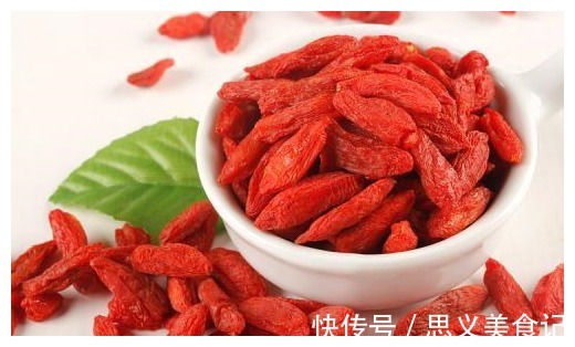 养肝护肝|枸杞加点“料”,若坚持喝3天,不仅肾气补满了,肝也变得干净